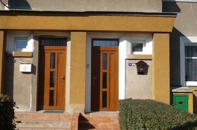 Vstupní dveře