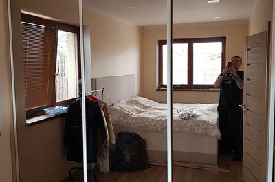 Skříně a nábytek